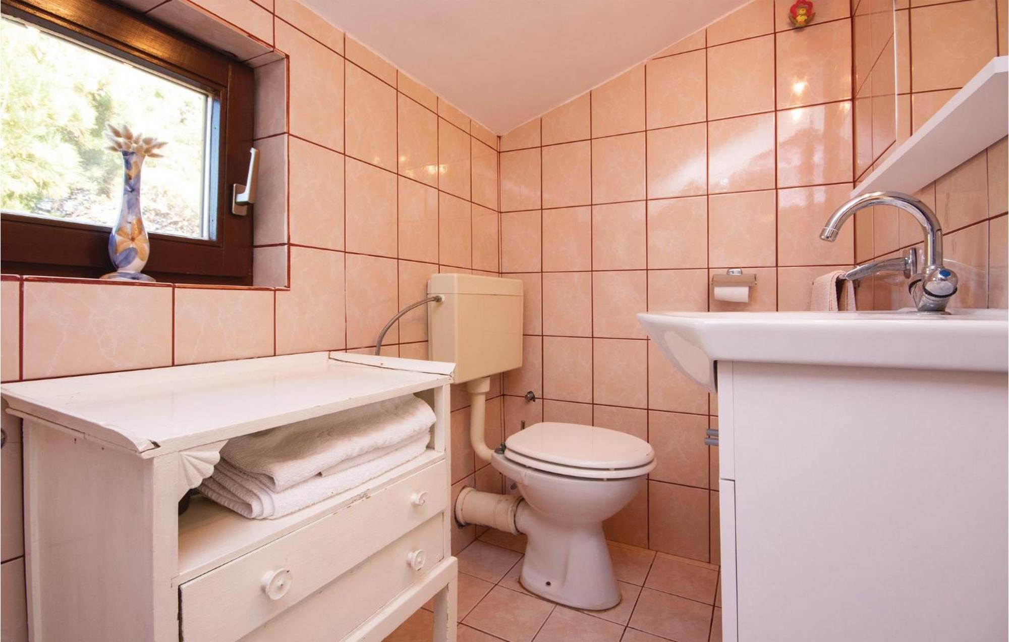 Awesome Apartment In Jadrija With Wifi Eksteriør bilde