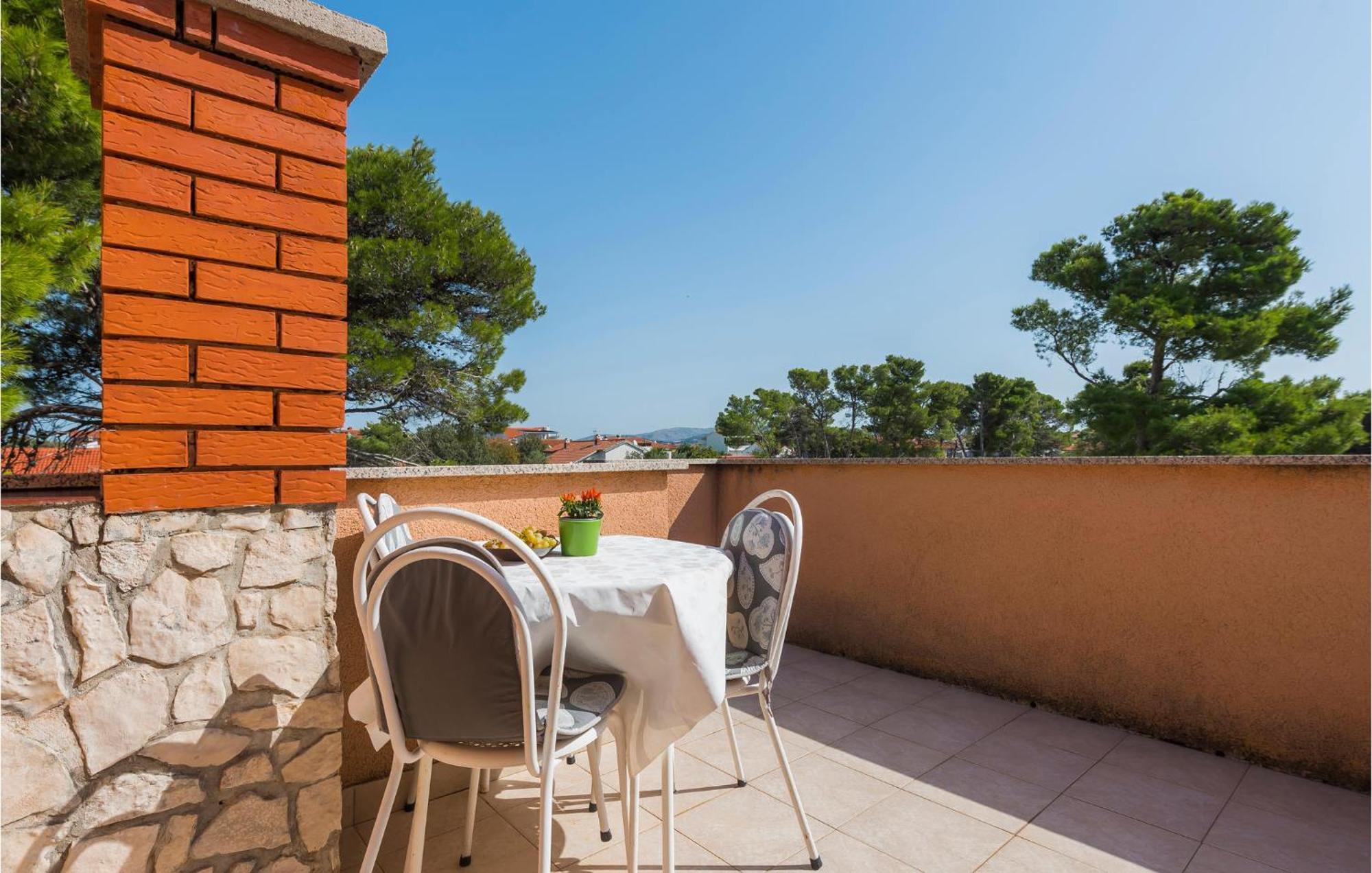 Awesome Apartment In Jadrija With Wifi Eksteriør bilde